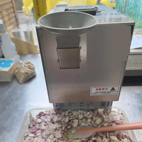 LXT Commercial Tabletop Garlic Slicer for Kitchen Food Processing Machinery Garlic Slicing Machine Ginger Slicer